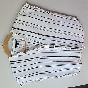 Banana Republic Dolman sleeveless white black stripe shirt Size Small